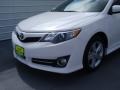 Super White - Camry SE Photo No. 12