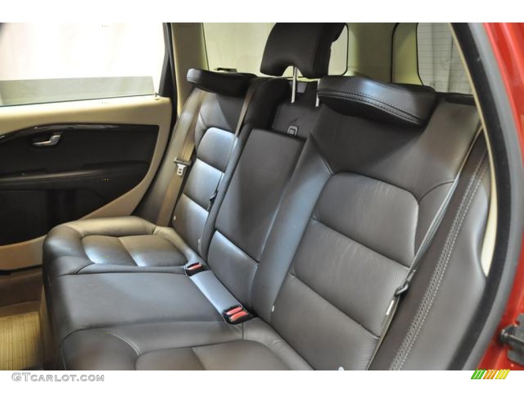 2012 Volvo XC70 T6 AWD Rear Seat Photos
