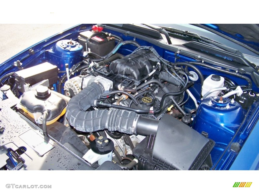 2007 Mustang V6 Premium Coupe - Vista Blue Metallic / Light Graphite photo #18