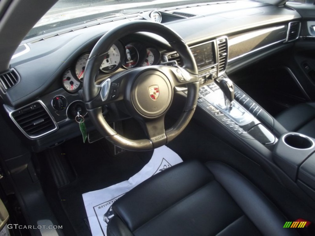 Black Interior 2010 Porsche Panamera 4S Photo #91329388