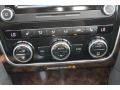 Black - Passat TDI SEL Premium Photo No. 16
