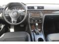 Black - Passat TDI SEL Premium Photo No. 22
