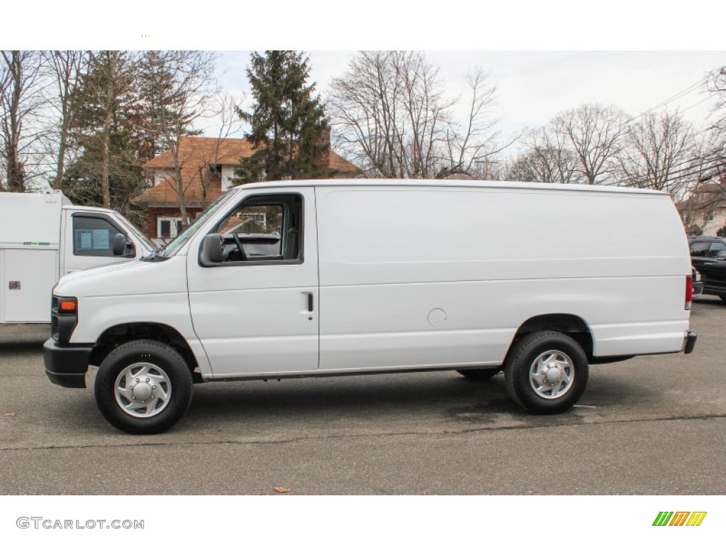 Oxford White 2013 Ford E Series Van E250 Cargo Exterior Photo #91335172