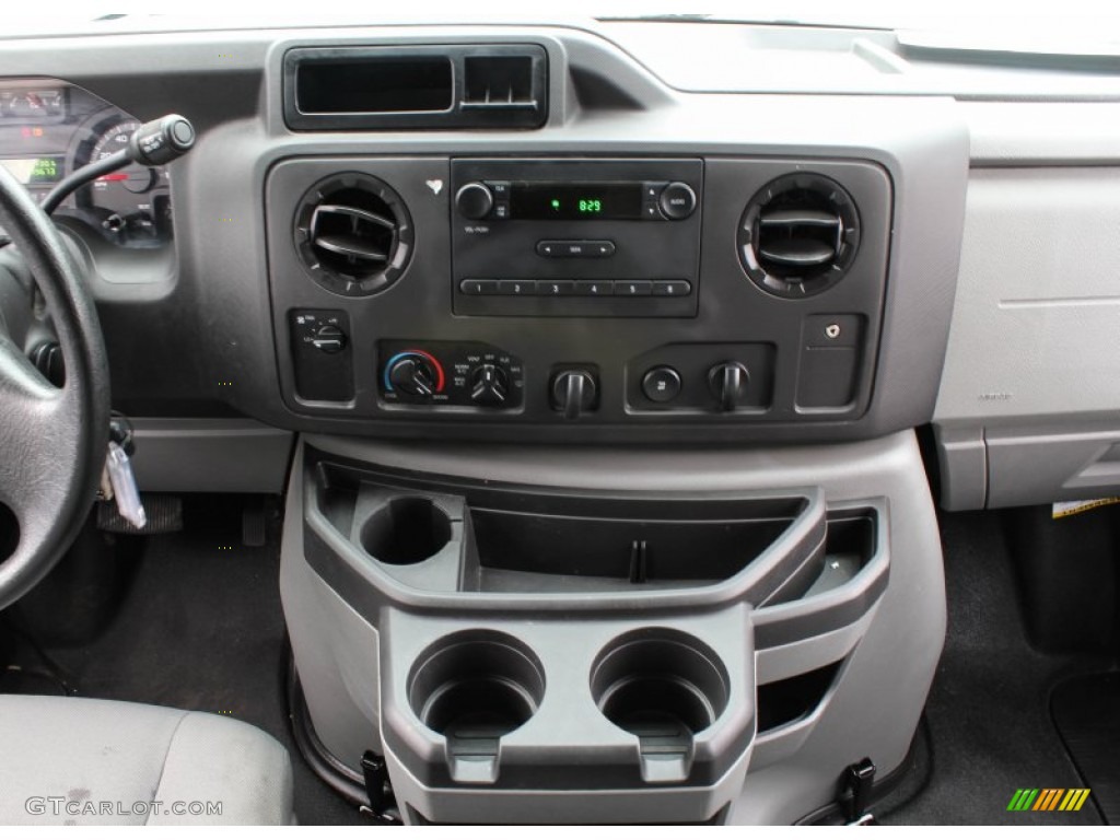2013 Ford E Series Van E250 Cargo Controls Photos