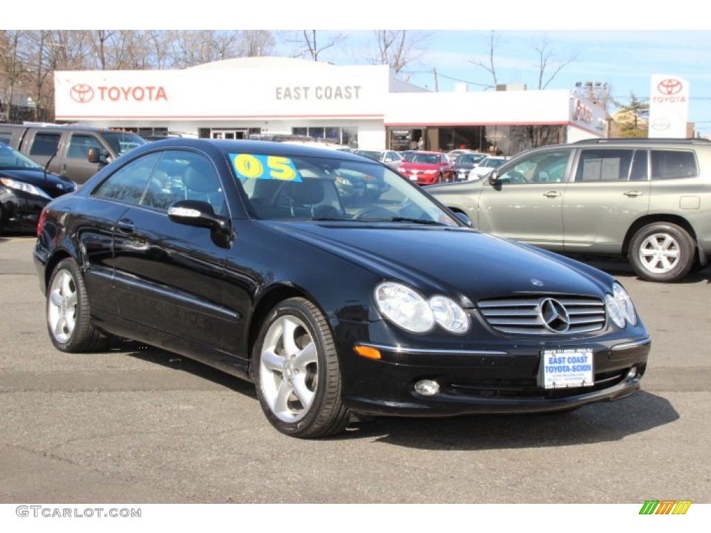 2005 CLK 320 Coupe - Black / Charcoal photo #1