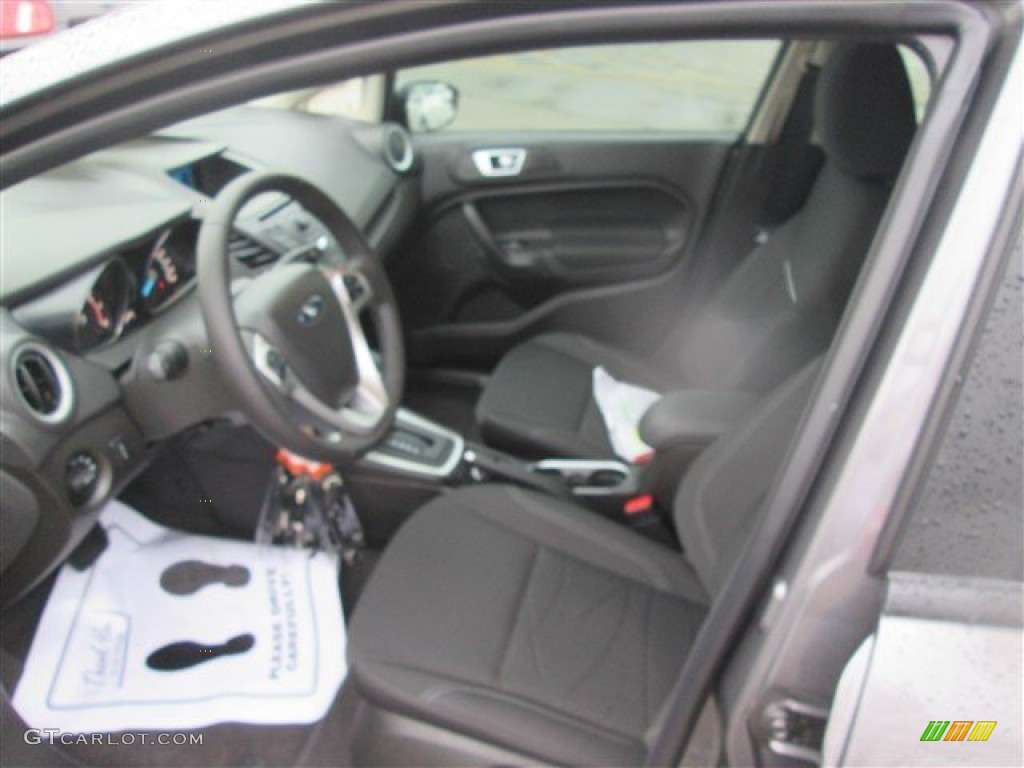 2014 Fiesta SE Sedan - Storm Gray / Charcoal Black photo #7