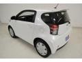 2012 Blizzard White Pearl Scion iQ   photo #6