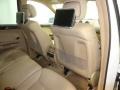 Arctic White - GL 450 4Matic Photo No. 32