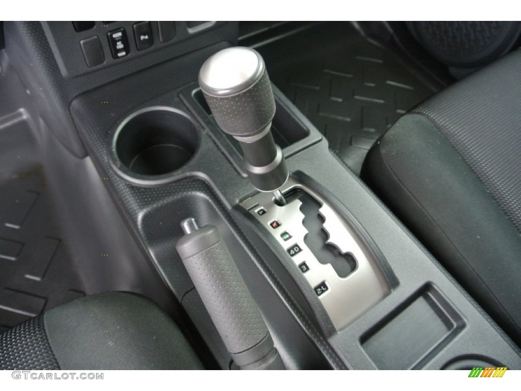 2008 Toyota FJ Cruiser Standard FJ Cruiser Model Transmission Photos