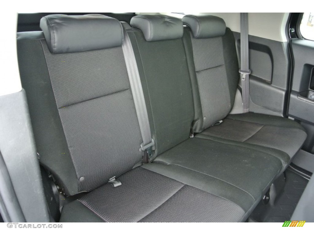 2008 Toyota FJ Cruiser Standard FJ Cruiser Model Rear Seat Photos