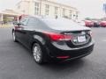2014 Black Hyundai Elantra SE Sedan  photo #4