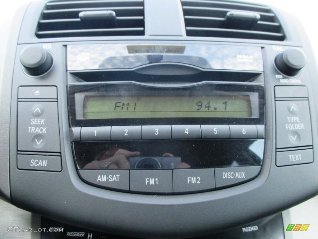 2011 RAV4 I4 4WD - Sandy Beach Metallic / Sand Beige photo #9