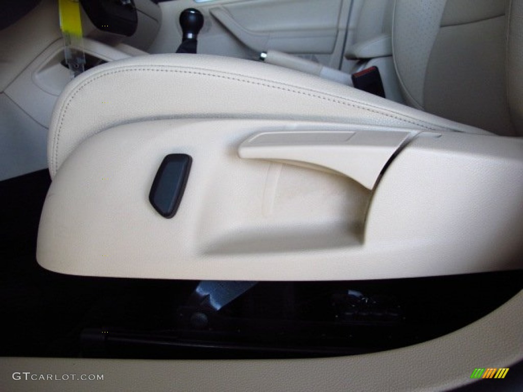 2010 Jetta Limited Edition Sedan - Candy White / Cornsilk Beige photo #30