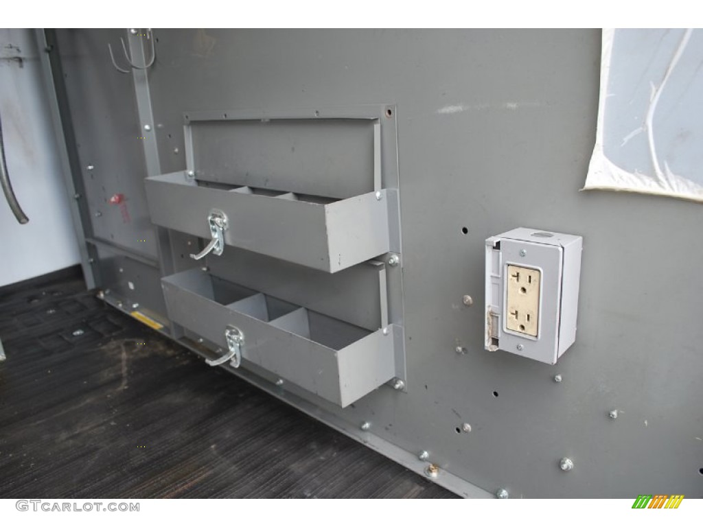 2008 Express 1500 Cargo Van - Summit White / Medium Pewter photo #5