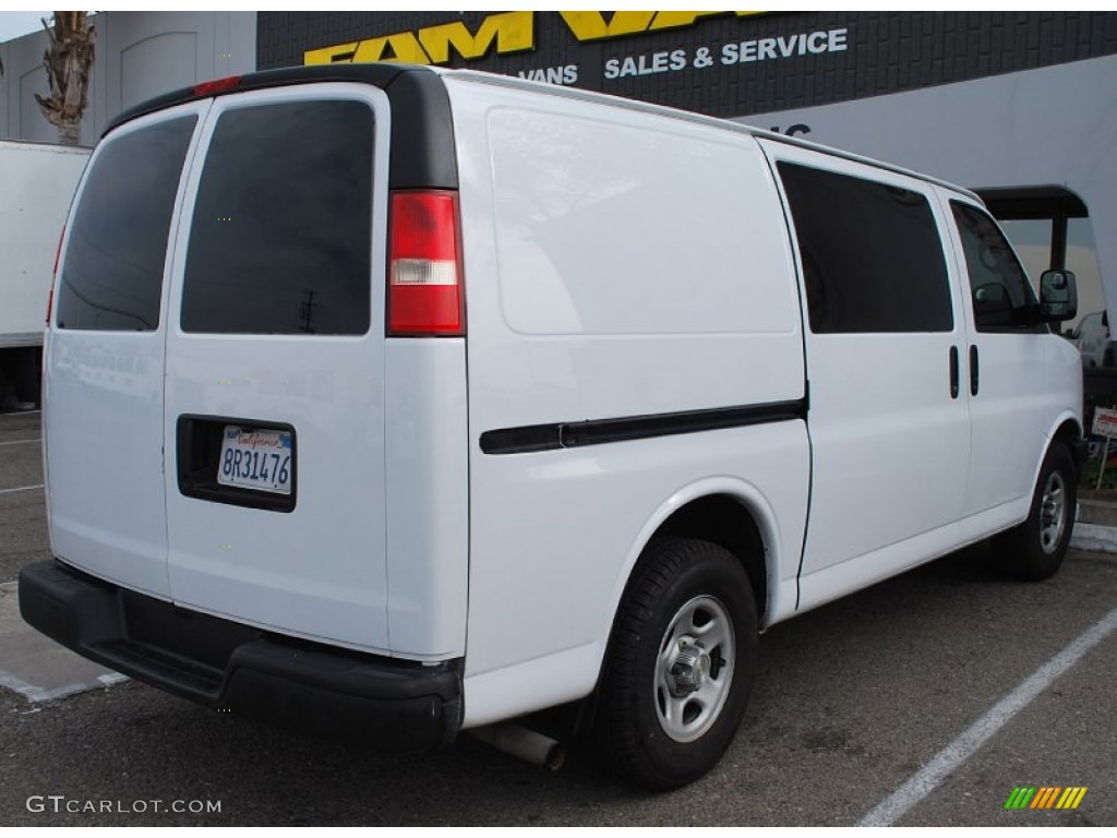 2008 Express 1500 Cargo Van - Summit White / Medium Pewter photo #7
