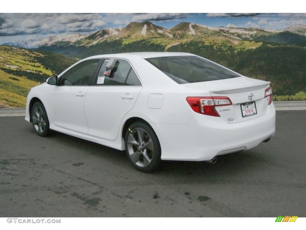 2014 Camry SE V6 - Super White / Black photo #3