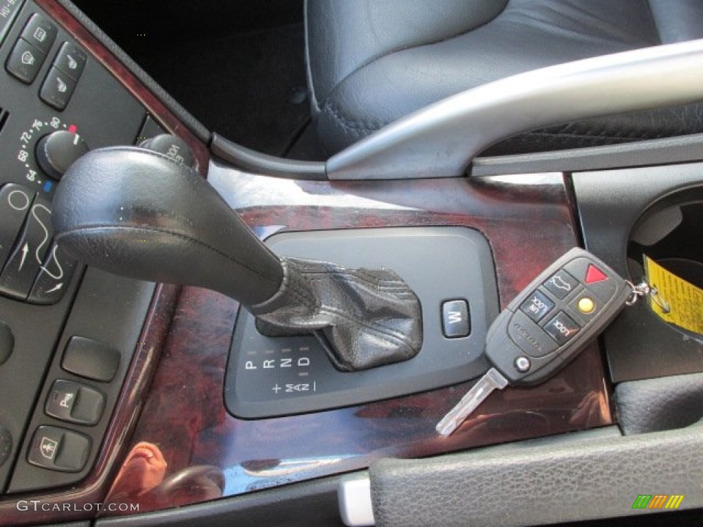 2006 XC70 AWD - Silver Metallic / Graphite photo #16