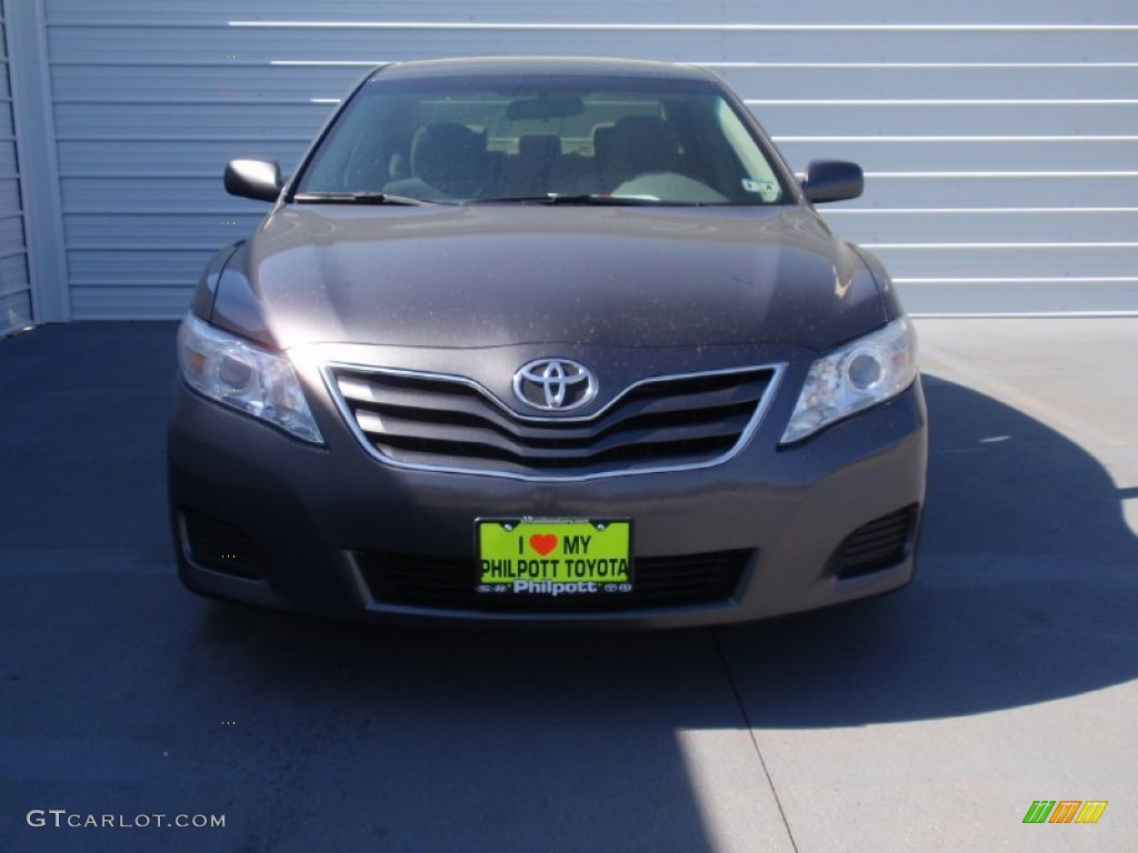 2011 Camry LE - Magnetic Gray Metallic / Bisque photo #8