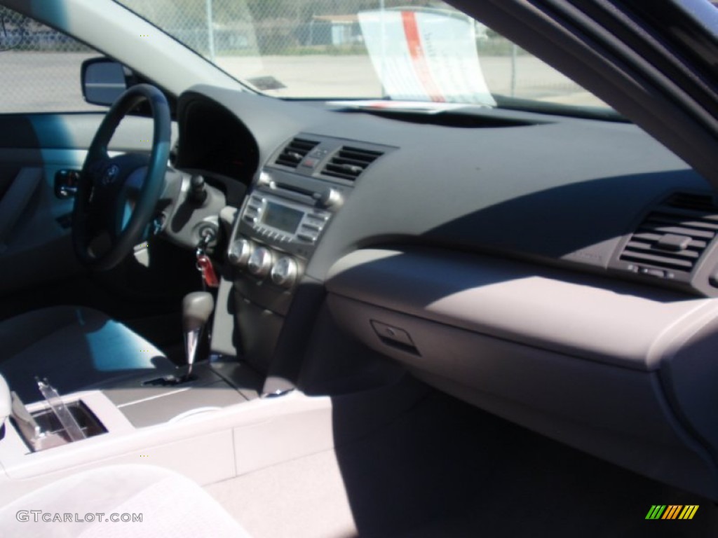 2011 Camry LE - Magnetic Gray Metallic / Bisque photo #23