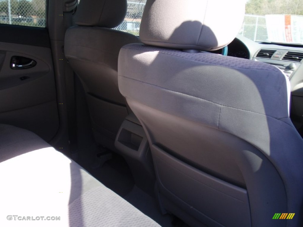 2011 Camry LE - Magnetic Gray Metallic / Bisque photo #27