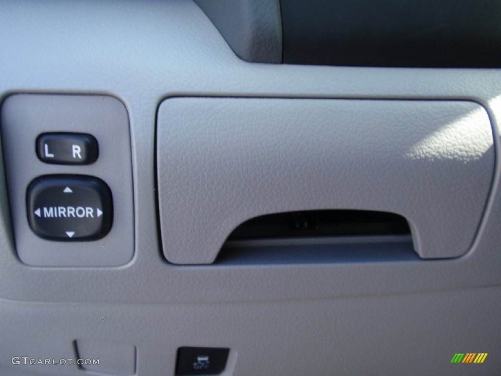 2011 Camry LE - Magnetic Gray Metallic / Bisque photo #43