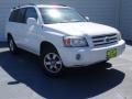 Super White - Highlander V6 4WD Photo No. 2