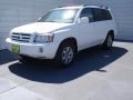 Super White - Highlander V6 4WD Photo No. 7