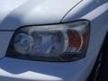 Super White - Highlander V6 4WD Photo No. 9