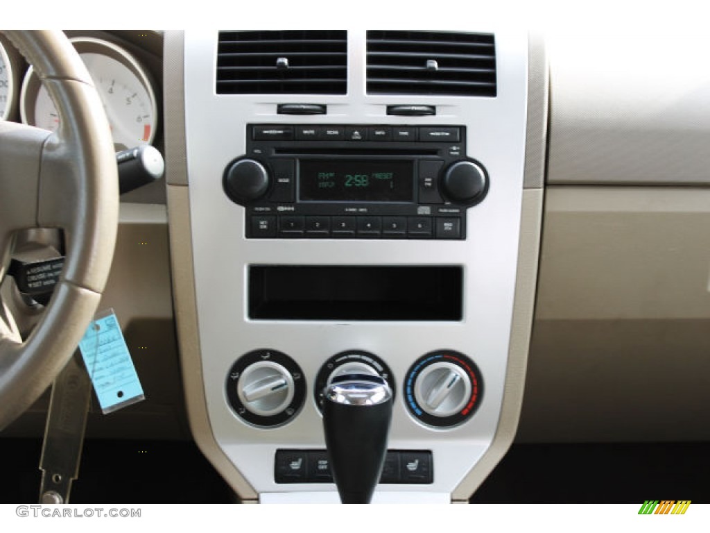 2007 Caliber SXT - Inferno Red Crystal Pearl / Pastel Pebble Beige photo #11