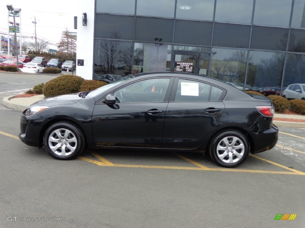 Black Mica 2013 Mazda MAZDA3 i Sport 4 Door Exterior Photo #91394509