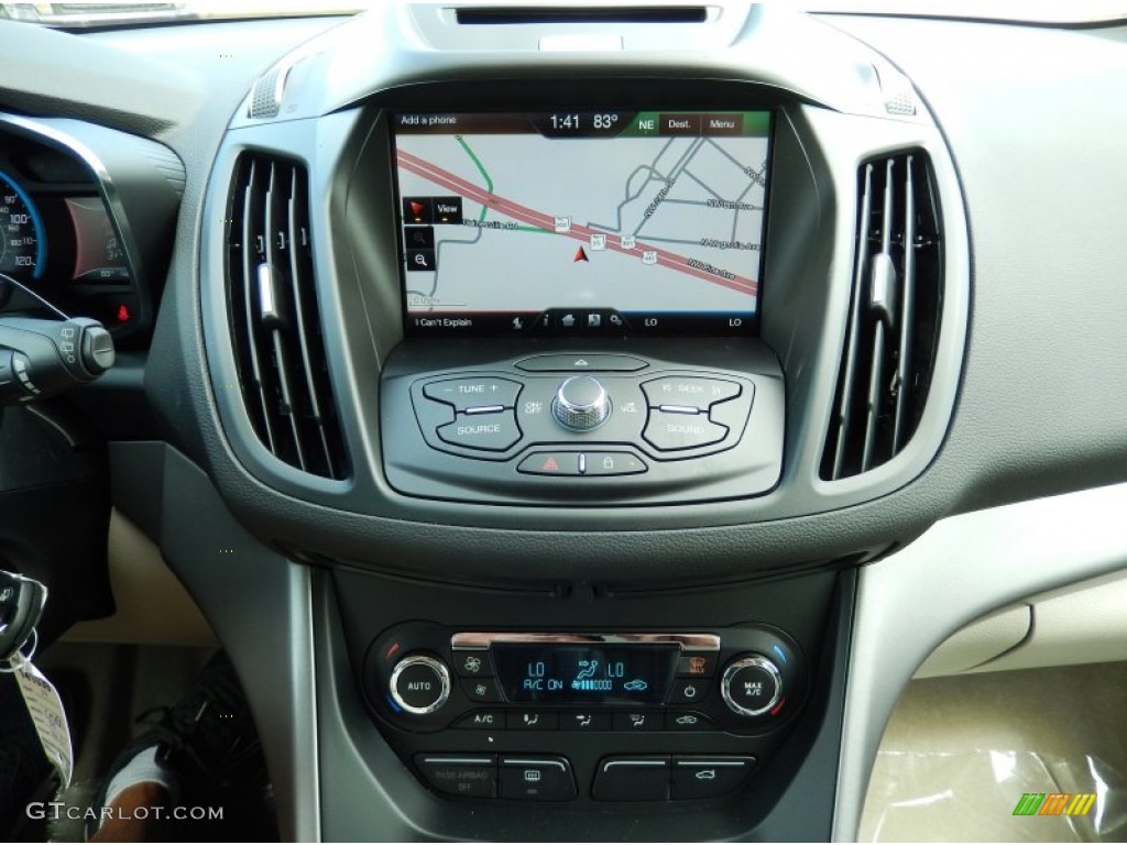 2014 Ford C-Max Hybrid SE Navigation Photos
