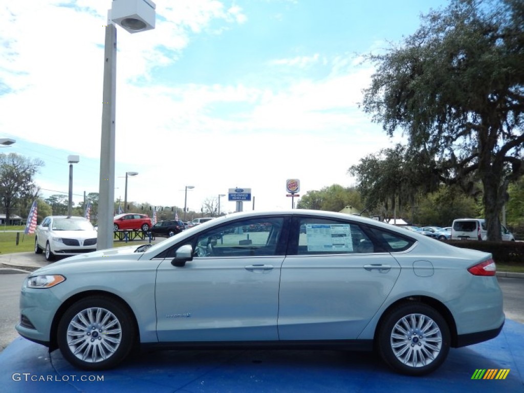 2014 Fusion Hybrid S - Ice Storm / Earth Gray photo #2