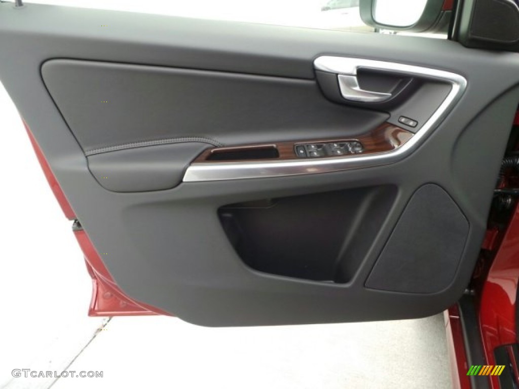 2015 Volvo XC60 T5 Drive-E Off Black Door Panel Photo #91397833