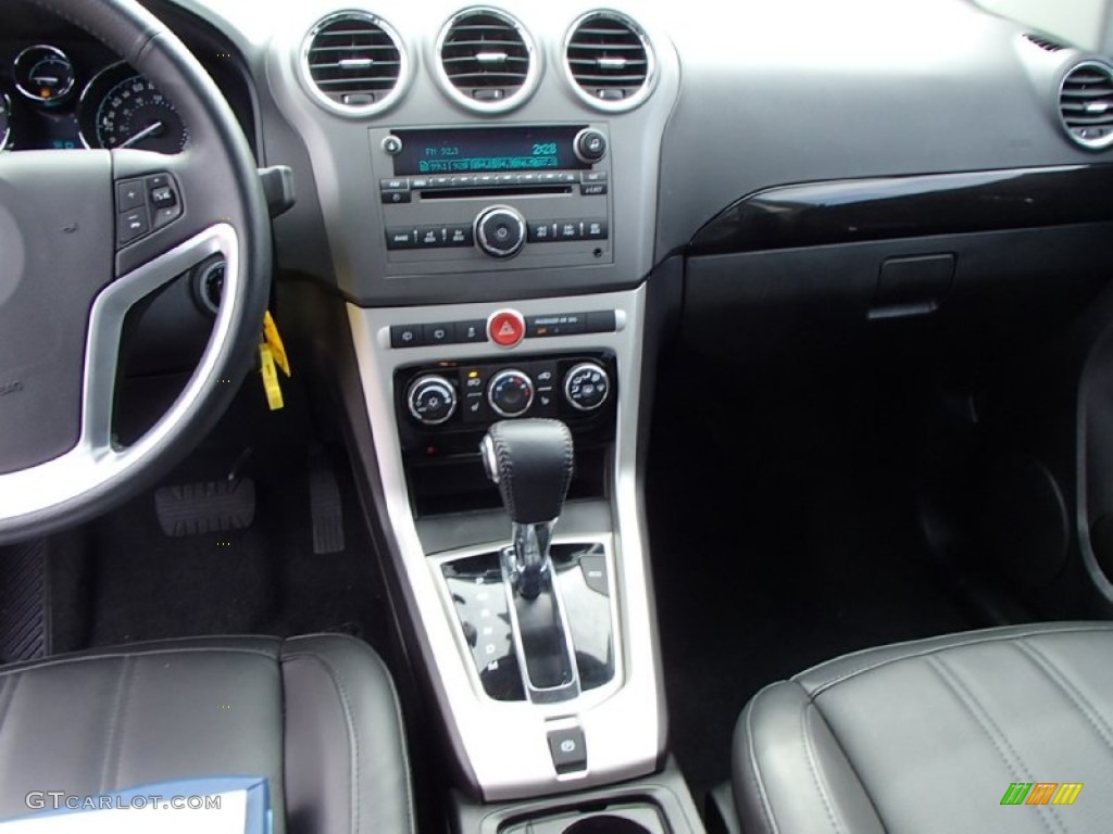 2014 Chevrolet Captiva Sport LT Controls Photos