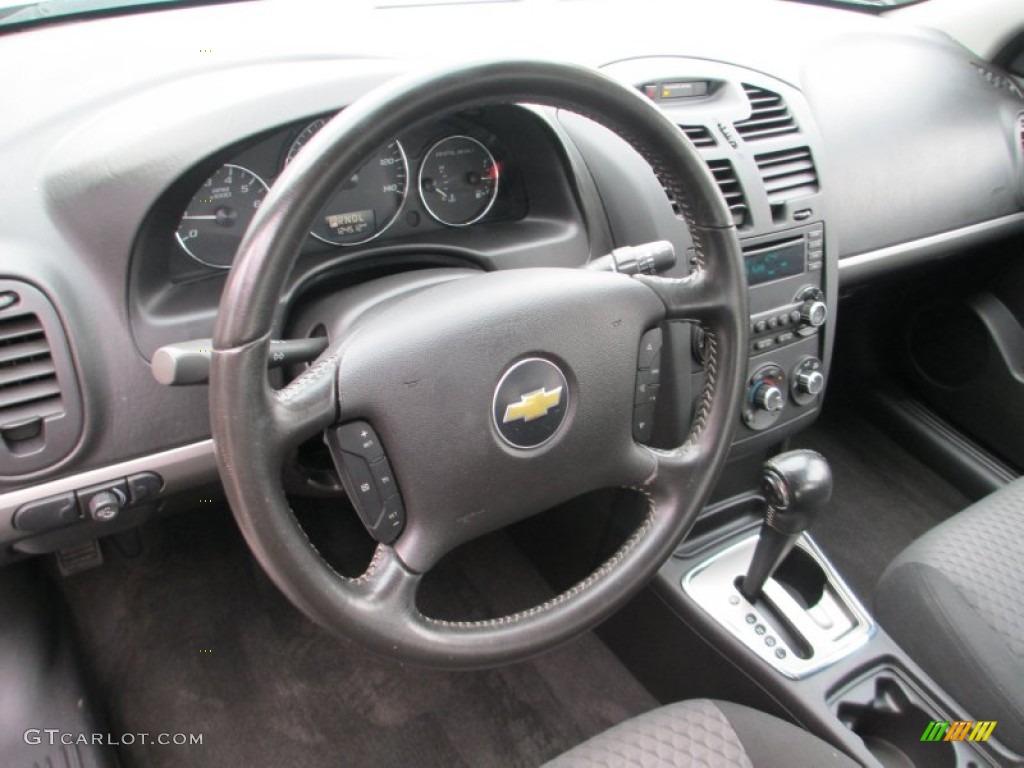 2007 Malibu LT Sedan - Silverstone Metallic / Titanium Gray photo #14