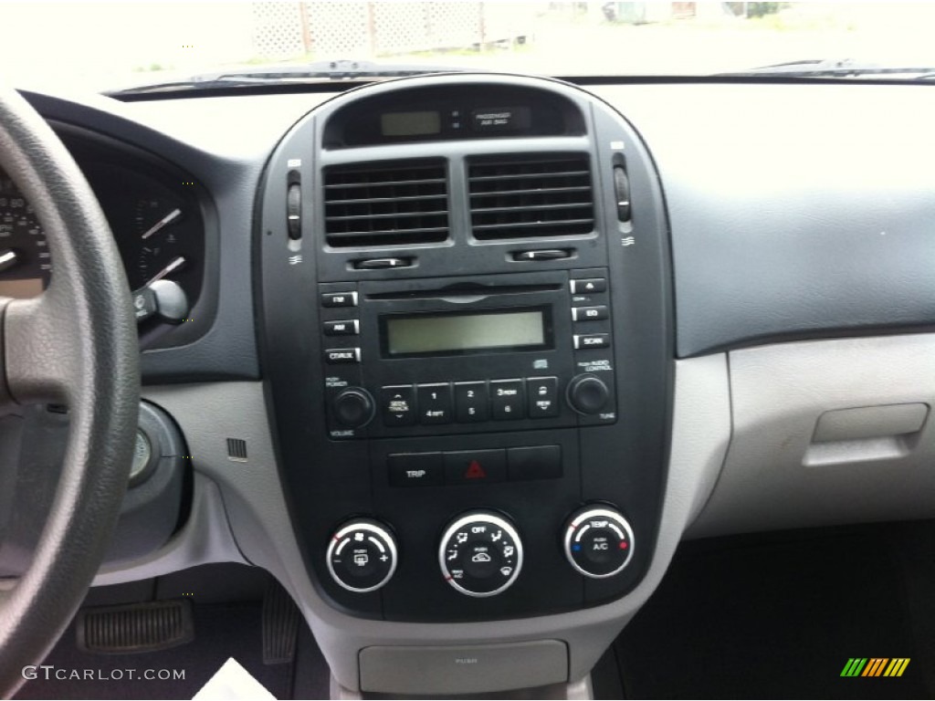 2008 Spectra EX Sedan - Black / Beige photo #11