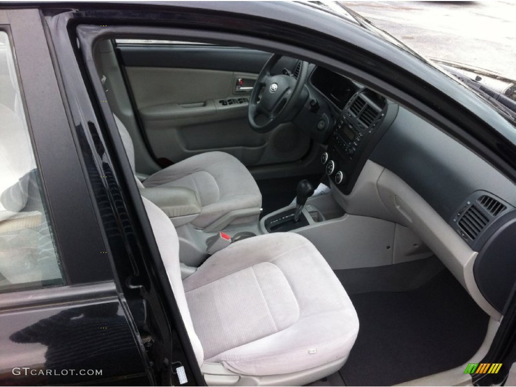 2008 Spectra EX Sedan - Black / Beige photo #18