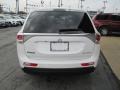 Diamond White Pearl - Outlander SE Photo No. 6