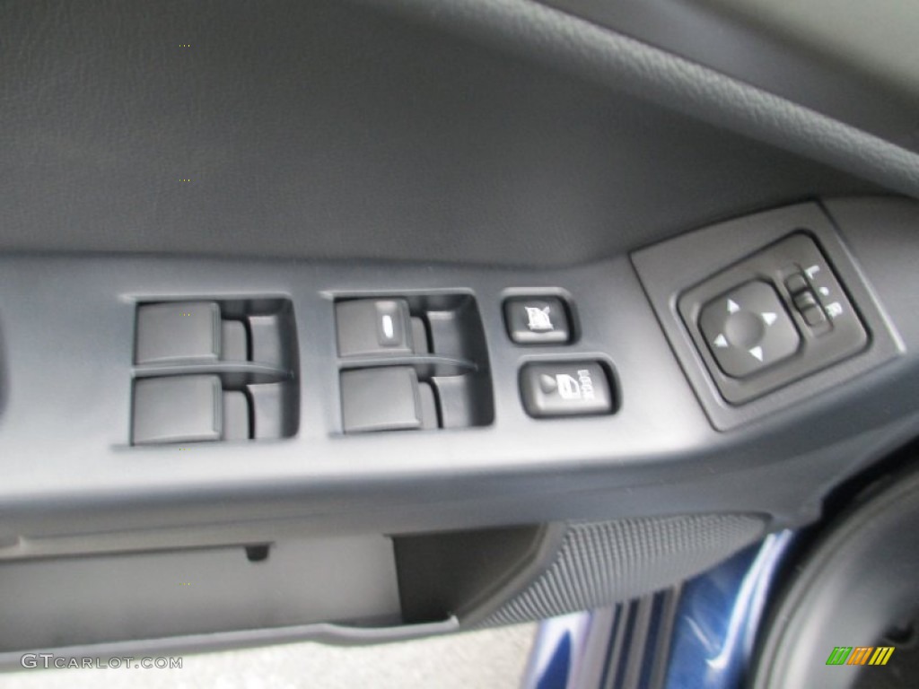 2014 Lancer ES - Cosmic Blue / Black photo #12