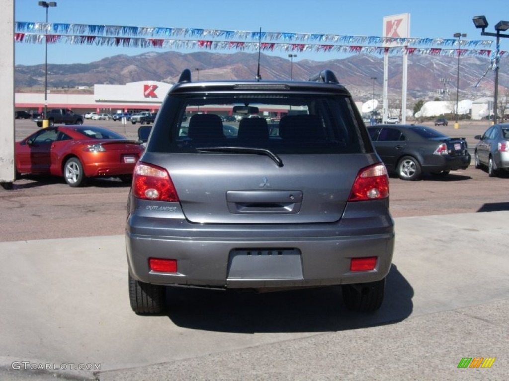 2005 Outlander LS AWD - Graphite Gray / Charcoal photo #12