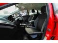 Race Red - Focus SE 5-Door Photo No. 12