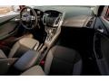 Race Red - Focus SE 5-Door Photo No. 24