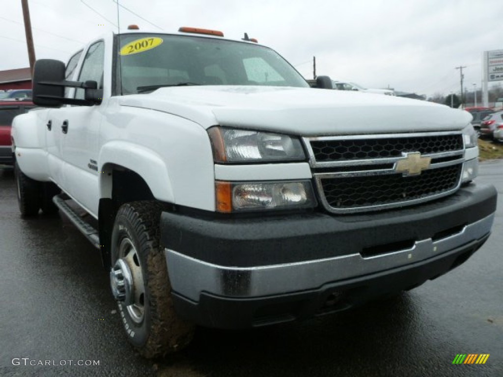 Summit White 2007 Chevrolet Silverado 3500HD Classic LT Crew Cab 4x4 Dually Exterior Photo #91405591