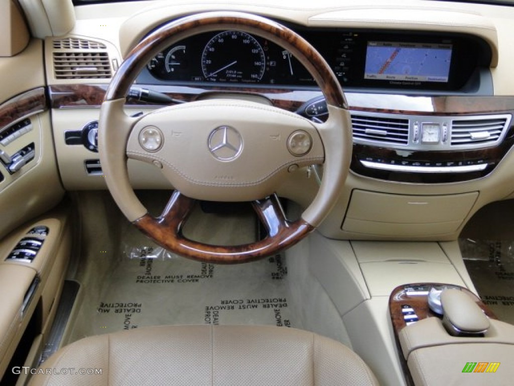 2009 Mercedes-Benz S 550 Sedan Savanna/Cashmere Dashboard Photo #91406791
