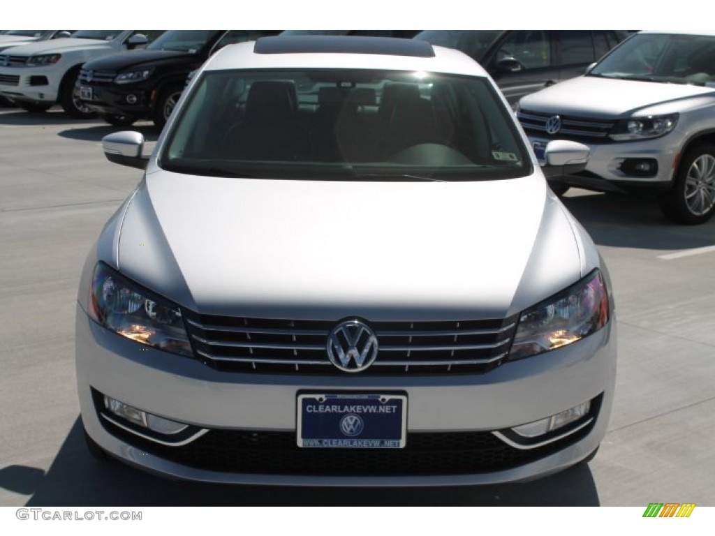 2014 Passat TDI SEL Premium - Reflex Silver Metallic / Titan Black photo #2