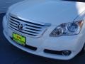 Blizzard White Pearl - Avalon Limited Photo No. 9