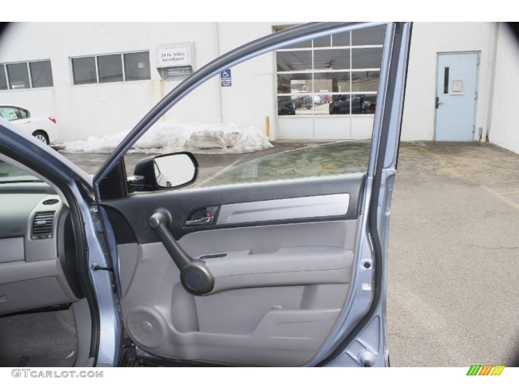 2011 CR-V LX 4WD - Glacier Blue Metallic / Gray photo #17