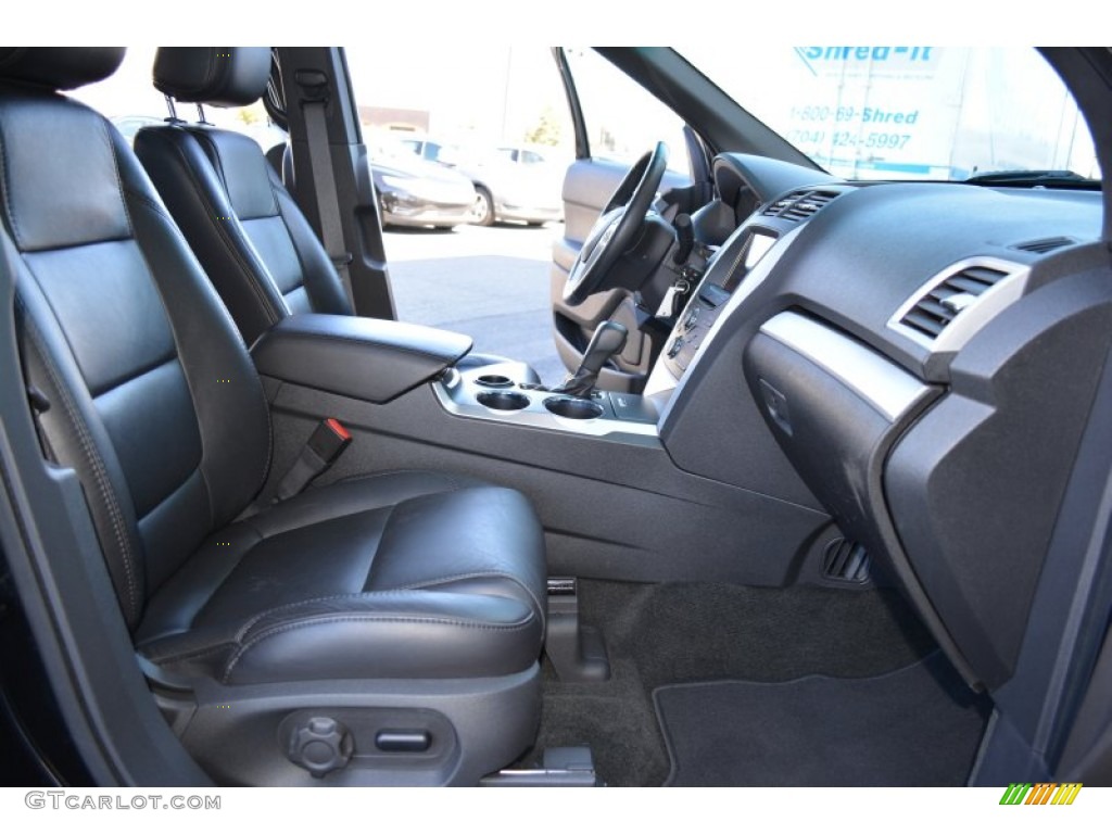 Charcoal Black Interior 2011 Ford Explorer XLT Photo #91414856