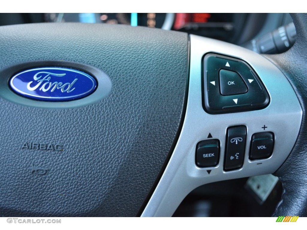 2011 Ford Explorer XLT Controls Photo #91415360