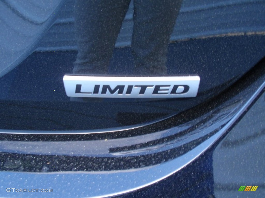 2014 Elantra Limited Sedan - Black / Black photo #15